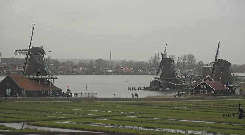 Vanavond wordt verwacht dat de eerste storm van het jaar Nederland zal treffen;  Windsnelheid van 110 km/uur