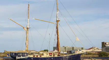 Fishing boat