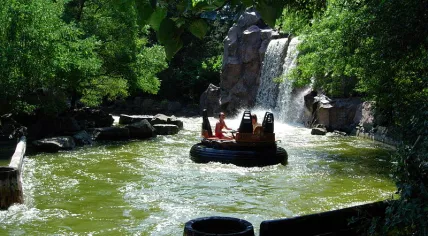 Efteling ride Pirana