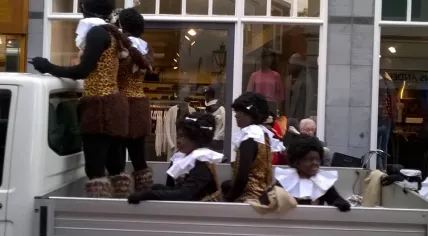 Savage like "cannibal" Zwarte Piet at Sinterklaas' arrival in Leiden, 19 Nov 2016