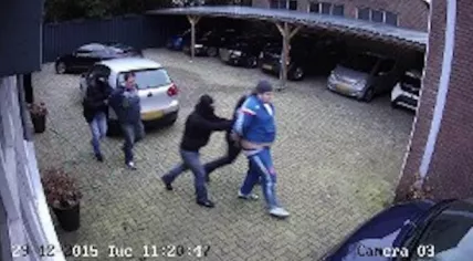 Rien de Koning and Gino Heeren kidnapped from a car dealership in Breda, 29 Dec 2015