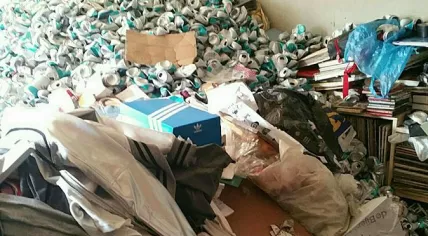 Mountain of trash found in Amsterdam man's home, February 2017
