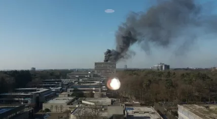 Fire on the roof of the Spinoza building at Radboud University Nijmegen, 14 Feb 2017