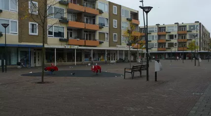 Shopping center Brabantplein in Brabantpark, Breda