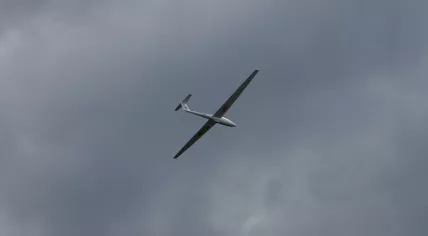 Ekeby-16 glider in flight