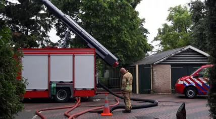 Fire department helps deal with flooding in Mellisant, Zuid-Holland, 12 Jul 2017