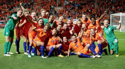 The Oranje Lionesses celebrate their 3-0 victory against England in the semi-finals of the European Women's Championship, 3 Aug 2017