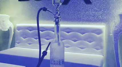 Lounge LuxXx on Brinkstraat in Enschede