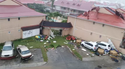 Hurricane Irma causes destruction on Sint Maarten, 6 Sept 2017