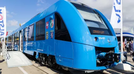 An Alstom Coradia iLint in Berlin, Sept 2016