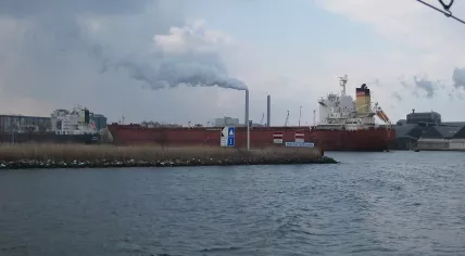 Mercuriushaven in Amsterdam's port area