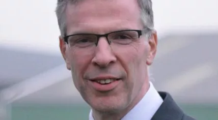 Tom Bakker