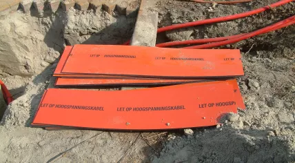 Underground high voltage cables