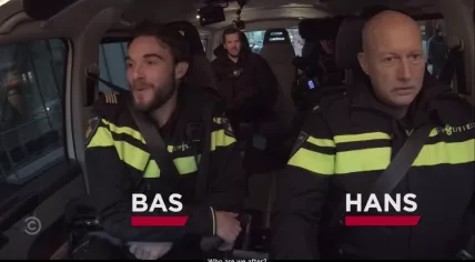 Jim Jefferies with Amsterdam police officers