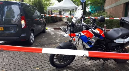 A motorcycle police officer shot a suspect on De Wittenkade in Amsterdam, 2 Oct 2018