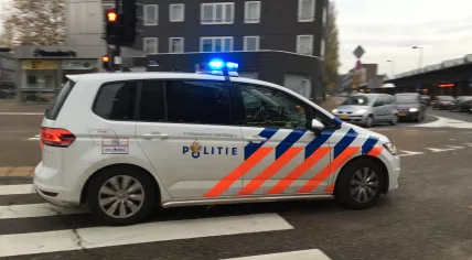 Police responding to an incident in Amsterdam Oost, 13 Nov 2018