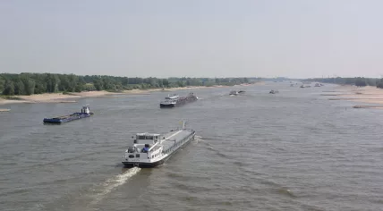 Ships on the Waal