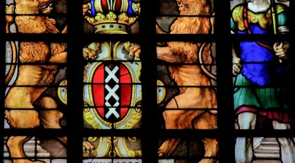 Amsterdam Nieuwe Kerk stained glass coat of arms