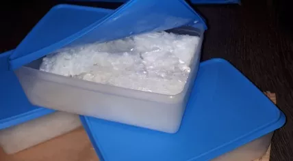 13.3 kilos of meth and 1.2 kilos of cocaine found in an apartment on Kees Pijlstraat in Rotterdam, 30 Jan 2019