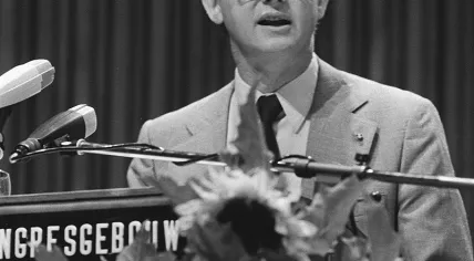 Frans Andriessen in 1975