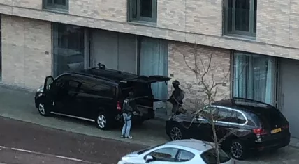 Police at the scene of Gokmen T.'s arrest on Oudenoord in Utrecht, 18 March 2019
