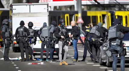 Police at the scene of a mass shooting on 24 Oktoberplein in Utrecht, 18 March 2019