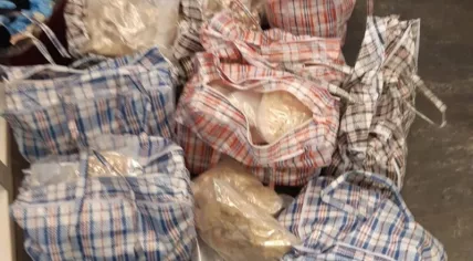 Police find 114 kilos of MDMA during a traffic check on A58 near Wouw, 15 April 2019