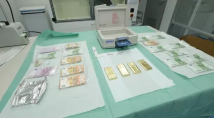 Gold bars seized in DutchMagic dark web coffeeshop investigation