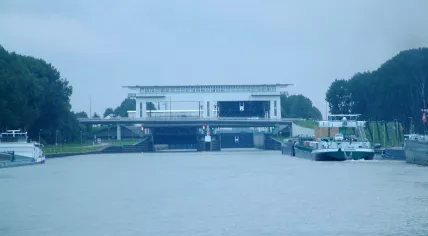 The Princess Beatrix lock in Nieuwegein 