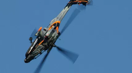 An AH-64 Apache from the Dutch Air Force, flown by Major Roland “Wally” Blankenspoor and Captain Paul ‘Wokkel’ Webbink, shows off during an exhibition at the 2011 Luchtmachtdagen.