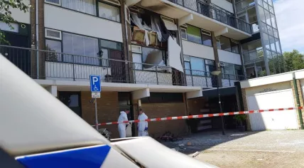 Explosion blew off the facade of an apartment on Van der Waalsstraat in Vlaardingen, 5 July 2019