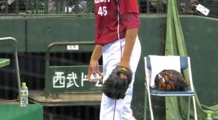 Loek van Mil while playing for the Tohoku Rakuten Golden Eagles