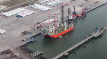 Eemshaven port