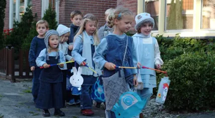 Kids looking for candy on Sint Maarten