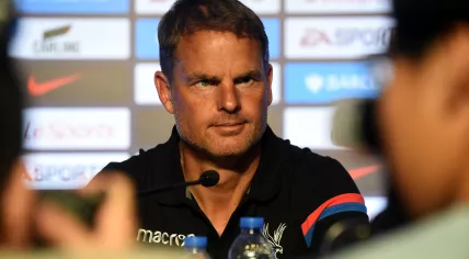 Frank de Boer during a press conference in 2017