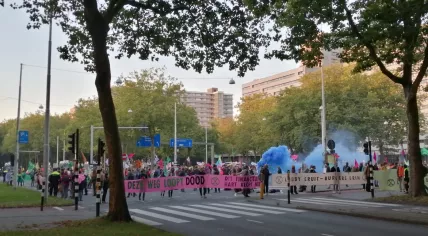 Extinction Rebellion blocks Europaboulevard on Amsterdam's Zuidas, 21 September 2020