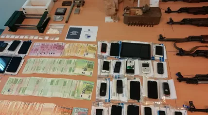 Two Dutch arrested in a massive arms bust in Weelde, Belgium, 5 Ocotober 2020