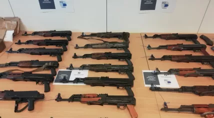 Two Dutch arrested in a massive arms bust in Weelde, Belgium, 5 Ocotober 2020