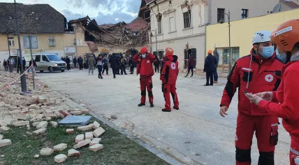 Red Cross Croatia rescuers assist in Petrinja, near the epicenter of a 6.4 magnitude earthquake. 29 Dec. 2020