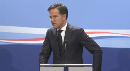 Mark Rutte at a press conference on 4 December 2020