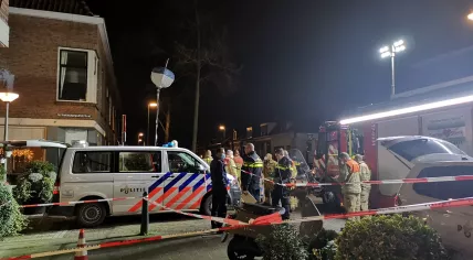 First responders at the scene of a fatal shooting in Vlaardingen. The suspect was also shot by police. 17 Dec. 2020