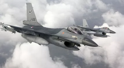 Two Dutch F-16 fighter jets