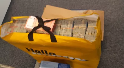 Man arrested in Rotterdam with €525 thousand in a shopping bag, 27 May 2020