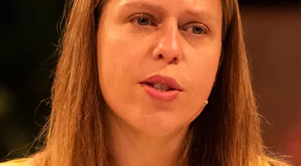 Carola Schouten