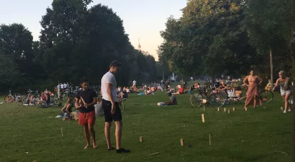 People enjoying the summer weather in Oosterpark in Amsterdam, 6 August 2020