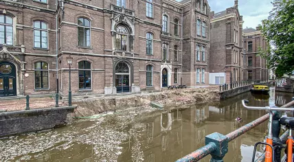 Grimburgwal quay wall collapsed in Amsterdam, 1 September 2020