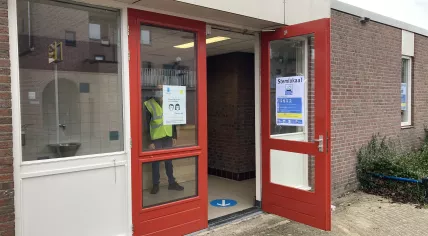 Polling station in Diemen