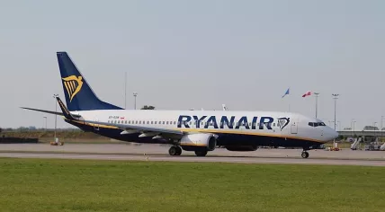 Ryan air plane.