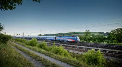 Night train introduced to connect Amsterdam and Vienna.