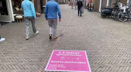 1.5 meter distance sign in Ommen, Overijssel